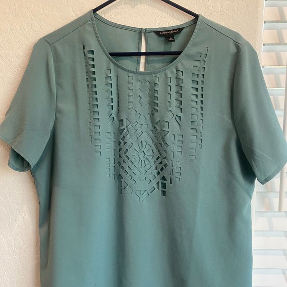 Banana Republic Tops - Banana Republic blouse